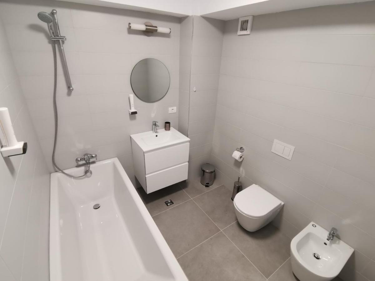 City Center Accomodation - 101 Resita Esterno foto